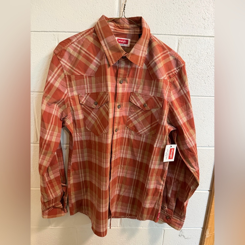 3 Wrangler Men's Orange Plaid Button Down Shirt. Price is for all 3 shirts